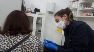 Sanidad insta a la población a completar su pauta vacunal ante la covid-19 con la dosis de refuerzo
