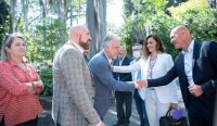 Torres subraya las buenas perspectivas de crecimiento econ&oacute;mico para Canarias en su visita a Puerto de la Cruz