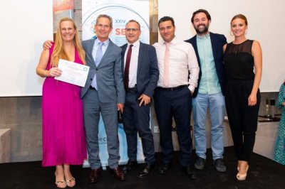 La Unidad de Cirug&iacute;a Bari&aacute;trica y Metab&oacute;lica del Hospital Dr. Negr&iacute;n, distinguida como centro de excelencia