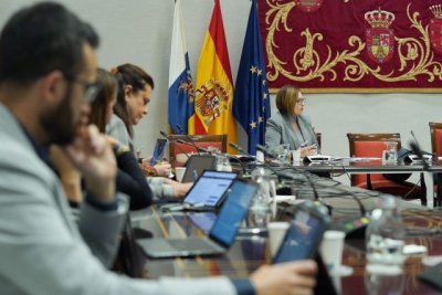 Candelaria Delgado asegura que su departamento seguir&aacute; promoviendo las ayudas al colectivo LGTBIQ+