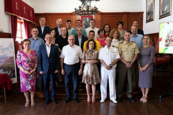 El Ayuntamiento de San Sebastián de La Gomera celebra un acto de reconocimiento a instituciones, entidades y empresas patrocinadoras