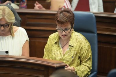 Canarias blinda su renta mínima y duplica la inversión hasta superar los cien millones de euros