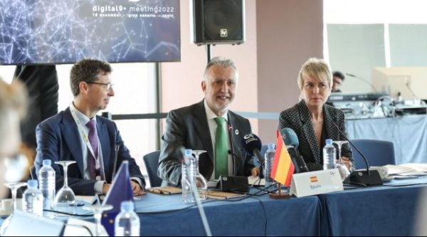 Torres resalta los atractivos técnicos, fiscales y geoestratégicos de Canarias para atraer proyectos digitales