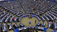 El Parlamento Europeo, a favor de regular los agentes y limitar sus comisiones