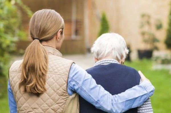 Bienestar Social convoca las ayudas para proyectos de apoyo a dependencia y discapacidad por 4,7 millones de euros