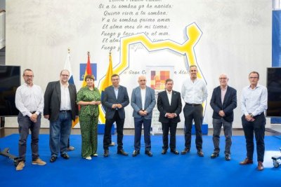 Morales reafirma el "compromiso absoluto" del Cabildo con el sector primario en la presentaci&oacute;n de la XI Feria Regional del Vino, el Queso y la Miel