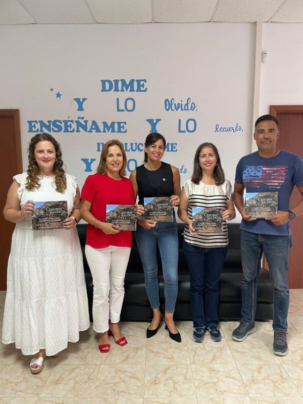 Guía presenta &#039;Movilandia&#039;, un proyecto pionero para prevenir la adicción al móvil