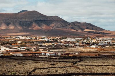 El Gobierno de Canarias destina cerca de 6 millones de euros al plan de sostenibilidad tur&iacute;stica de La Oliva