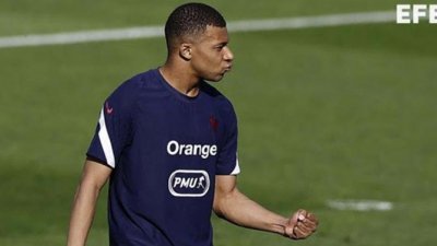 Mbappé sorprende al mundo del fútbol y planta cara a los patrocinadores