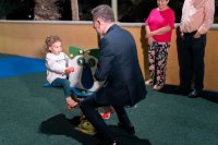 El Ayuntamiento inaugura la renovaci&oacute;n del parque infantil de la calle Tazirga, en Ca&ntilde;ada Honda