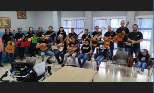 Gáldar: La Escuela de Folclore &#039;La última y nos vamos&#039; ofrece una actuación en el Centro de Día para mayores y Residencia de Barrial