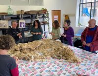 FADEMUR impulsa v&iacute;as laborales y de emprendimiento a trav&eacute;s del proceso de transformaci&oacute;n de la lana