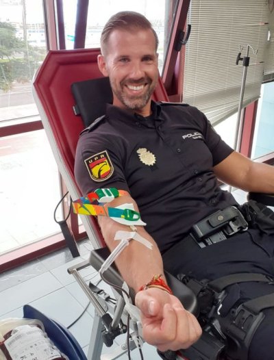 El ICHH celebra una campa&ntilde;a de donaci&oacute;n en la Jefatura Superior de Polic&iacute;a de Canarias