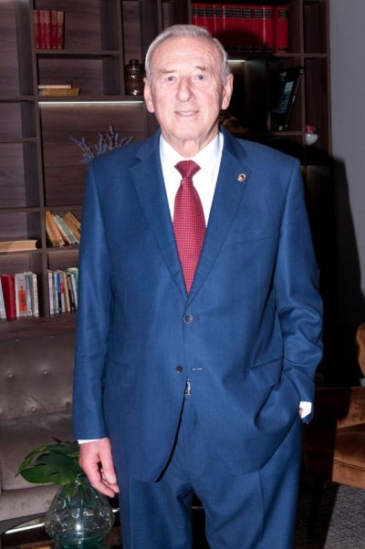 Obituario: Asofuer expresa su más sentido pésame por el fallecimiento de Ángel Jove Capellán