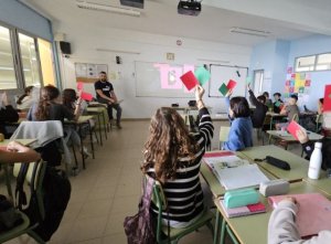 El Consejo General de Trabajo Social reconoce la labor del proyecto Por-No Hablar, financiado por Juventud