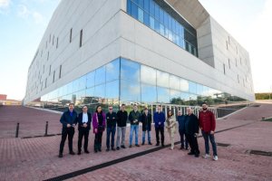 Los directores y representantes de la Conferencia de las Escuelas de Arquitectura de España visitan el Gran Canaria Arena