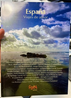 La Federación Mundial de Periodistas de Turismo presenta “Viajes de Autor por España” en el Círculo de Bellas Artes de Madrid
