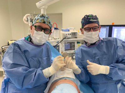 El HUC trata al primer paciente con una nueva tecnolog&iacute;a para ayudar a controlar el dolor cr&oacute;nico