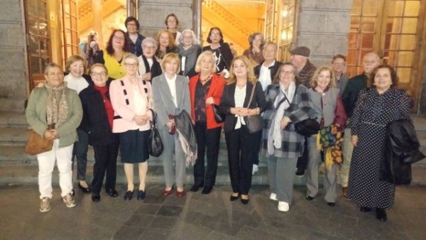 El programa &lsquo;Envejecimiento Activo&rsquo; de G&aacute;ldar acerca la cultura teatral a las personas mayores con la obra &lsquo;Ayer de ayer
