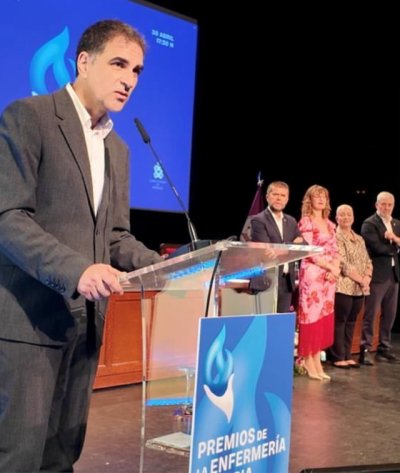 La primera edici&oacute;n de los Premios de la Enfermer&iacute;a Canaria distingue la gesti&oacute;n del director de Puertos Canarios