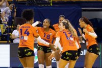 Voleibol femenino: Hidramar Gran Canaria evidencia una mejor&iacute;a en su juego pero cae en Menorca 3-2