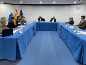 Promotores del Manifiesto REF valoran la propuesta del Gobierno regional para crear una comisión Canarias-Estado