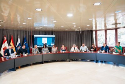 La Gomera: Consejer&iacute;a de Educaci&oacute;n y Cabildo acuerdan activar un convenio de inversi&oacute;n para los centros escolares