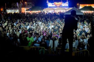 Gáldar: El Festival La Guancha vuelve a poner en pie al público en la segunda jornada