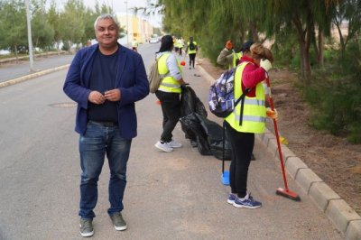 Puerto del Rosario: El Ayuntamiento contin&uacute;a en Majada Marcial la Campa&ntilde;a de limpieza intensiva por el municipio