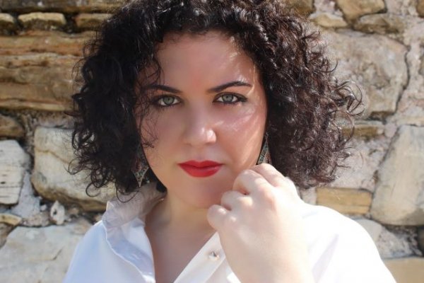 Nuevo single de Virginia León en la noche más mágica del año &#039;Quemando desvelos&#039;