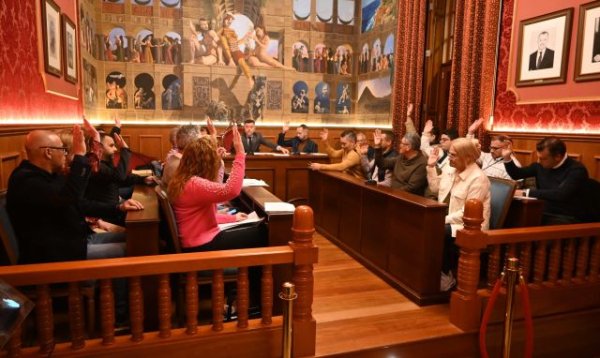 Gáldar: El Pleno aprueba la nominación de calles a los exalcaldes Demetrio Suárez y Manuel Godoy