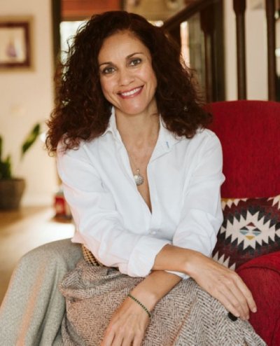 Pilar Torres presenta en la Casa-Museo P&eacute;rez Gald&oacute;s &lsquo;La llave del espejo&rsquo;, finalista del Premio Nadal