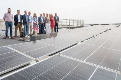 Gran Canaria avanza en su &lsquo;Revoluci&oacute;n de las azoteas&rsquo; con dos nuevas plantas en el Pol&iacute;gono Industrial de Arinaga