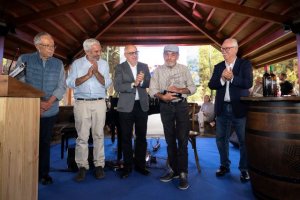 La “gran obra colectiva” del Cabildo y el conjunto del sector fortalece las raíces del mundo del vino en Gran Canaria