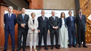 Torres inaugura el I Foro para el Impulso de la Colaboraci&oacute;n P&uacute;blico-Privada en Canarias