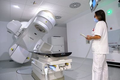 Sanidad recuerda la importancia de los h&aacute;bitos saludables y del diagn&oacute;stico precoz en atenci&oacute;n y control del c&aacute;ncer