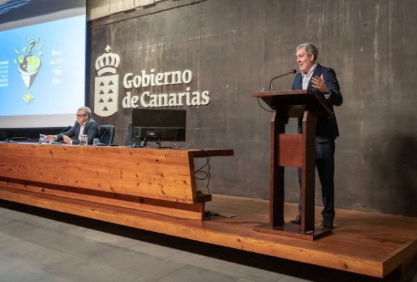 Fernando Clavijo destaca que la legislación sobre contratación pública ha aportado mayor eficiencia administrativa