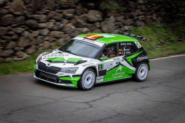 Luis Monzón volvió a las andadas con el ŠKODA FABIA Rally2 Evo