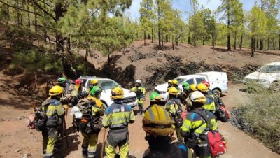 El n&uacute;mero y la intensidad de las reactivaciones en el incendio de Tenerife contin&uacute;a su tendencia a la baja