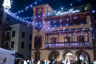 San Sebasti&aacute;n de La Gomera enciende su tradicional alumbrado navide&ntilde;o (V&iacute;deo)