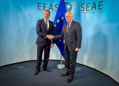 Clavijo ofrece Canarias a Borrell como centro log&iacute;stico de formaci&oacute;n para los pa&iacute;ses de &Aacute;frica occidental