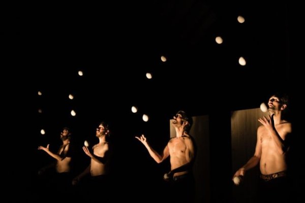 ‘Suspensión’, circo contemporáneo lleno de virtuosismo y mensaje, esta semana en La Granja y Guiniguada