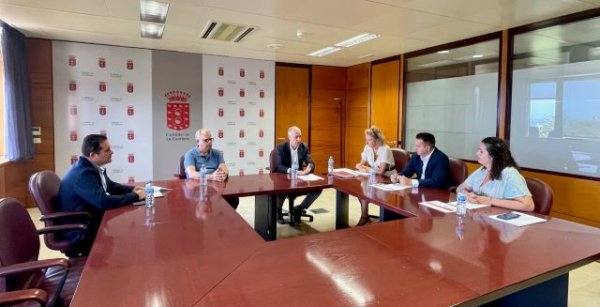 La C&aacute;mara y el Cabildo de La Gomera hacen balance de los buenos resultados de la Delegaci&oacute;n en la isla
