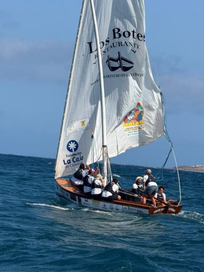 Vela Latina Canaria: El Portuarios Puertos de Las Palmas da un paso decisivo hacia el título del Campeonato Aguas de Teror