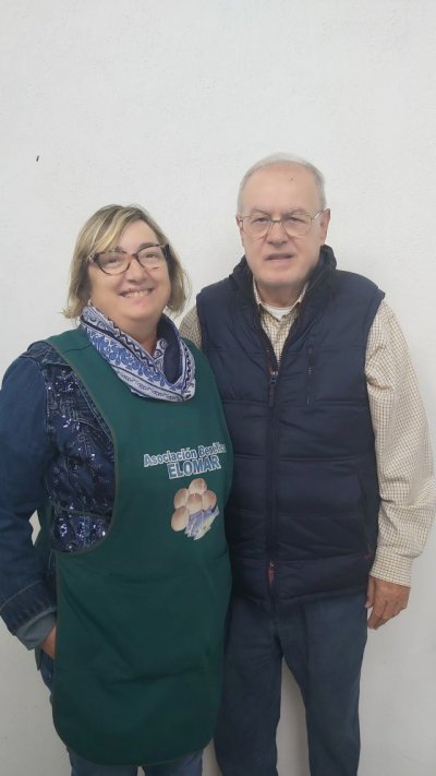 Hospiten colabora con la Asociaci&oacute;n Elomar para alegrar el d&iacute;a de Reyes a sus asociados