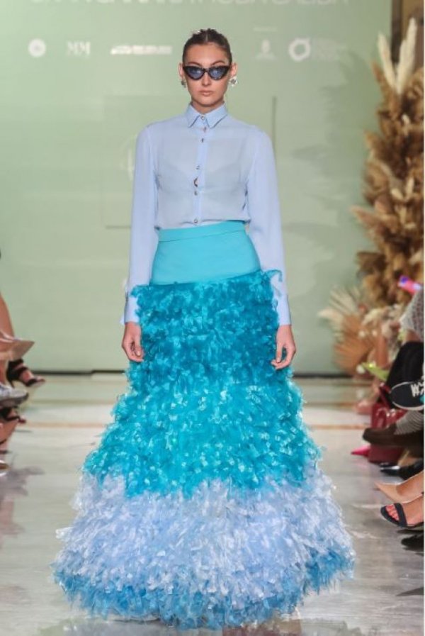 Los tejidos artesanos creados en la isla protagonistas de los desfiles de cierre de Bridal Collection Gran Canaria Moda Cálida