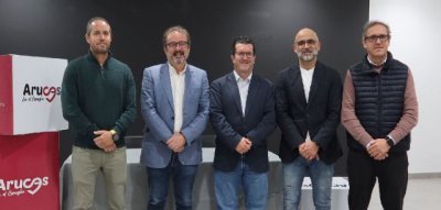 Arucas y el Cabildo sellan el compromiso para actuar frente al cambio clim&aacute;tico