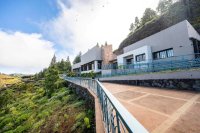 Tejeda: El Cabildo de Gran Canaria inauguró el nuevo centro de visitantes de la Reserva de la Biosfera y el Patrimonio Mundial de Risco Caído y las Montañas Sagradas