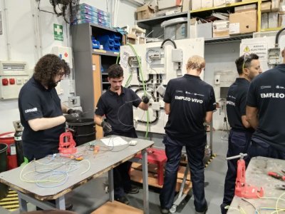 Tenerife: Femete y la ONG Cesal forman a personas vulnerables en mantenimiento hotelero para su inserción laboral