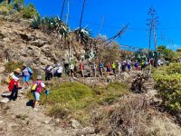 Turc&oacute;n camina por los barrancos del Valle de Los Nueve